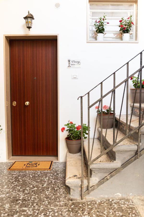 باري Tizzy Apartment & Rooms المظهر الخارجي الصورة